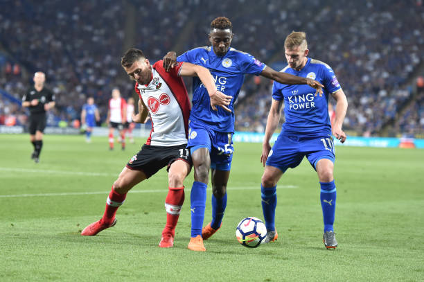 卡尔博尼的 卡尔博尼的