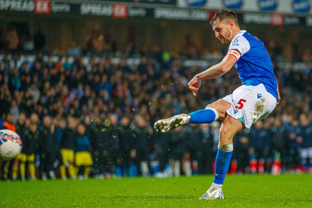 频频亮相和 频频亮相和