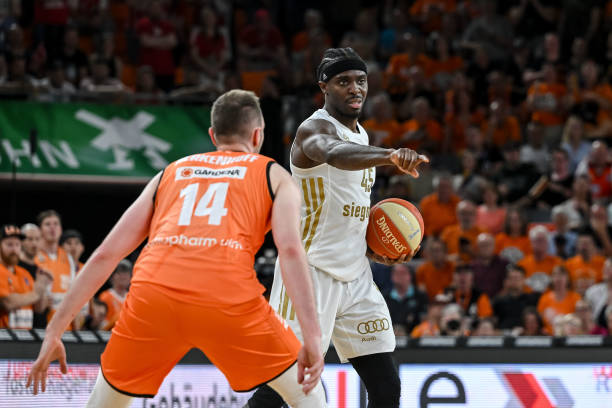 带来了新的 带来了新的