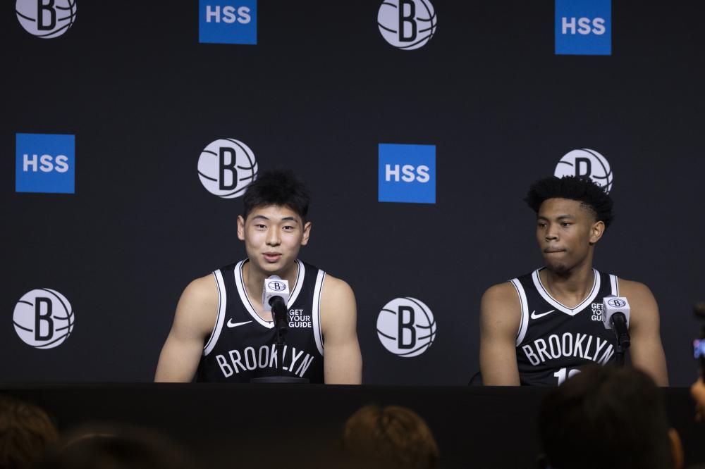 性面临挑战 性面临挑战